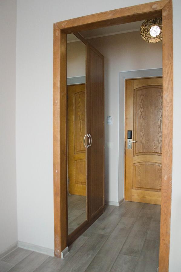 Pallada Hotel Тернополь Экстерьер фото